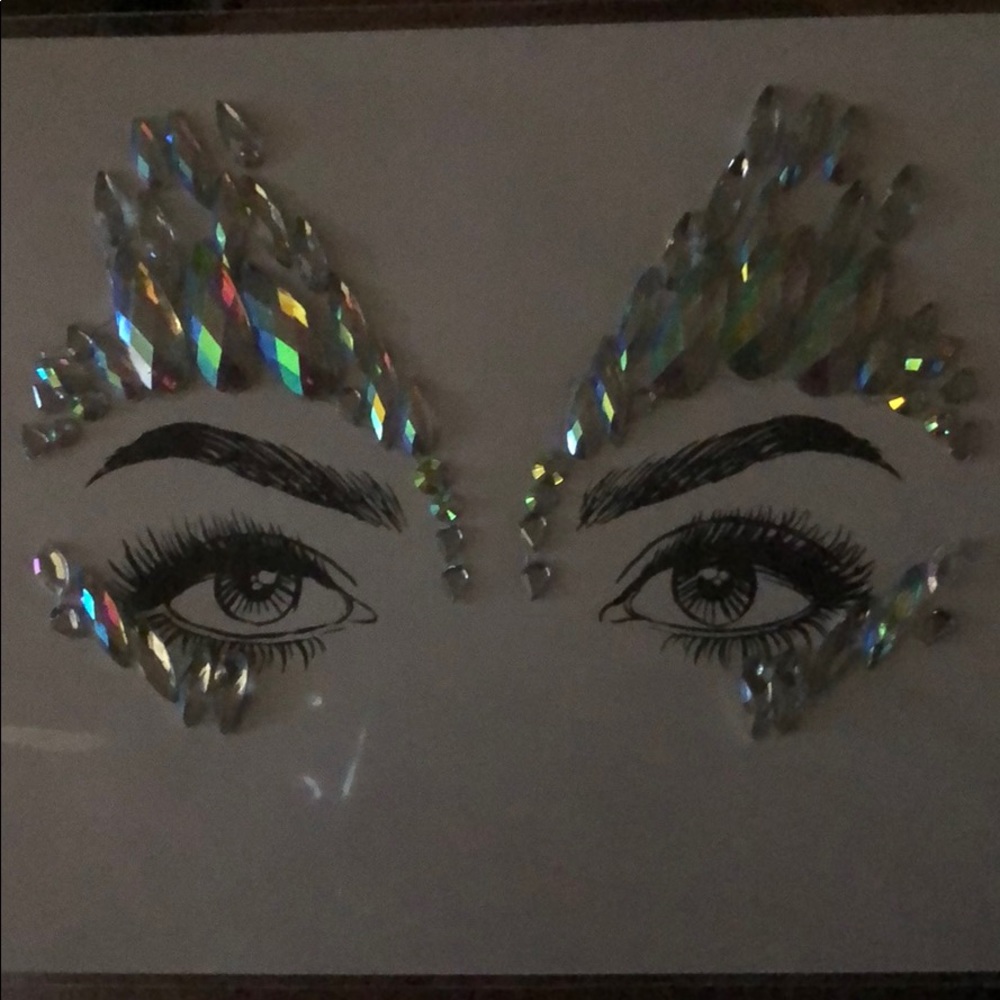 Makeup gems